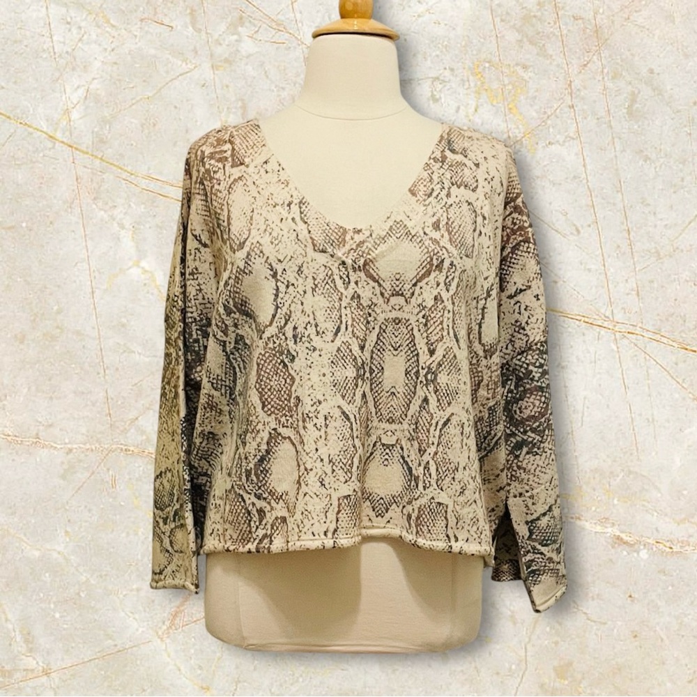 POL Snakeskin Oversized Sweater sz M